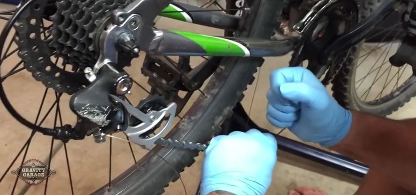 Video: Replacing Your Chain